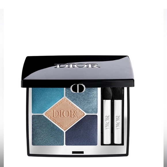 Dior Other - Dior
Diorshow 5 Couleurs Couture Eyeshadow Palette, colour-denim 279, brand new